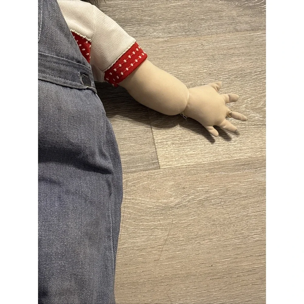 Vintage 80s Handmade Soft Sculpted Cloth Doll 24